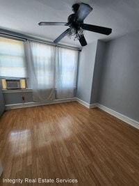 2063 Independence St photo'