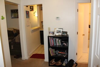 1423 Commonwealth Ave, Unit 1427 in Boston, MA - Building Photo - Building Photo