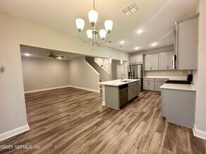 12034 Kearney St in Jacksonville, FL - Building Photo - Building Photo