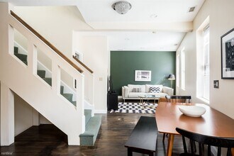 36 Lewis St in Boston, MA - Building Photo - Building Photo
