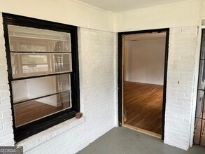 1215 Westview Dr SW in Atlanta, GA - Building Photo - Building Photo