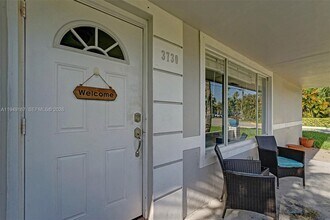 3730 SW 47th Ct in Fort Lauderdale, FL - Building Photo - Building Photo