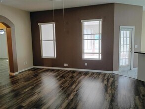 862 Bayou View Dr in Brandon, FL - Building Photo - Building Photo