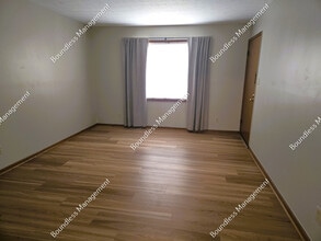 1688 W Forrest Ave in Atlanta, GA - Building Photo - Building Photo