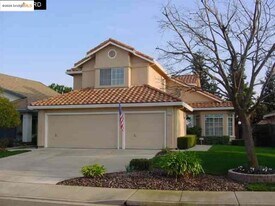 4810 Belford Peak Way in Antioch, CA - Building Photo