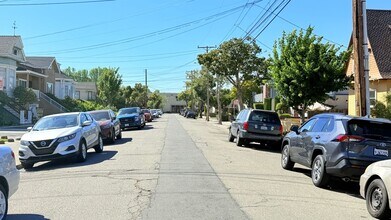 3242 Briggs Ave in Alameda, CA - Building Photo - Building Photo