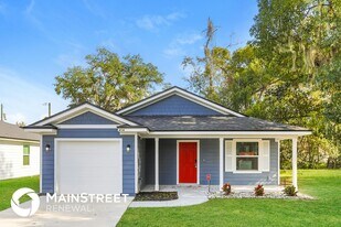 416 Palm St in Green Cove Springs, FL - Building Photo