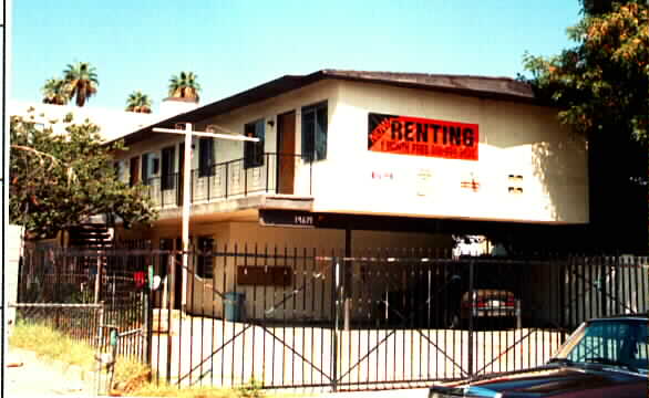 14619 DELANO ST in Van Nuys, CA - Building Photo