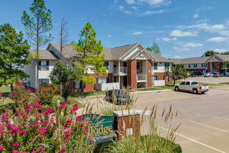 Chapel Ridge of Stillwater in Stillwater, OK - Foto de edificio - Building Photo