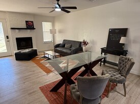 2907 Woodrich Dr, Unit A in Tallahassee, FL - Building Photo