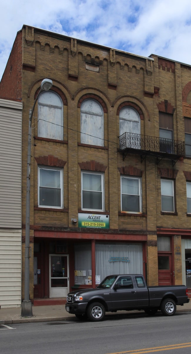 26 W Main St in Mohawk, NY - Building Photo - Building Photo