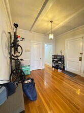 104 Strathmore Rd, Unit 1 in Boston, MA - Building Photo - Building Photo