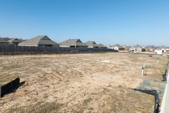 Azle Grove in Azle, TX - Building Photo - Building Photo