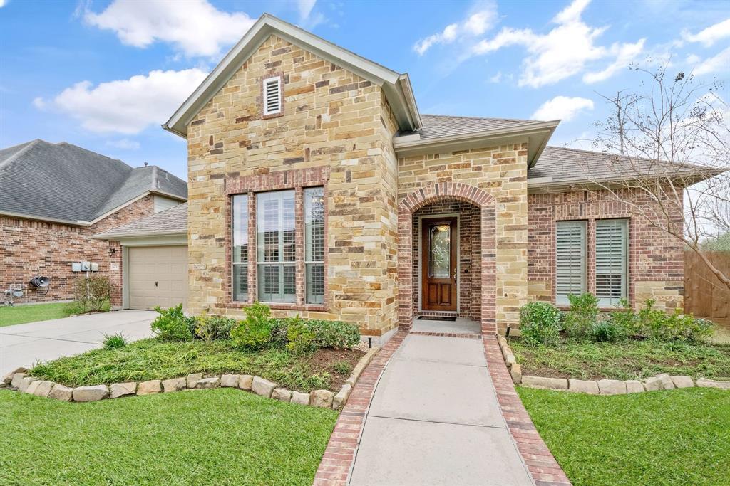 2711 Leah Manor Ln in Spring, TX - Building Photo