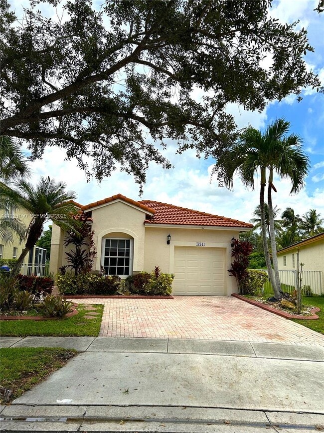 17011 NW 13th St in Pembroke Pines, FL - Building Photo - Building Photo