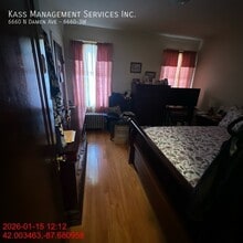 6660 N Damen Ave in Chicago, IL - Building Photo - Building Photo