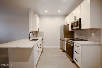 20707 N 67th Ave, Unit 3 in Glendale, AZ - Building Photo - Building Photo