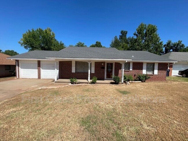 property at 6300 N Wildewood Dr