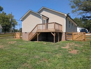 17 N Arlington St in Salisbury, NC - Building Photo - Building Photo