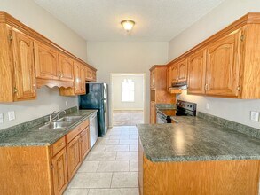 5105 Westport Dr in Milton, FL - Building Photo - Building Photo
