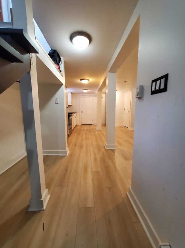 1107 Aldea Av in Ottawa, ON - Building Photo - Building Photo