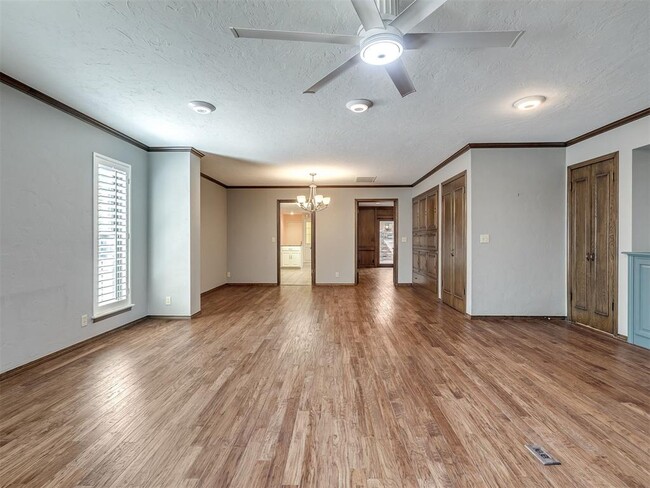 7800 Old Hickory Ln in Oklahoma City, OK - Building Photo - Building Photo