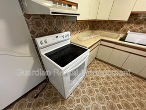 39 Kingsway Dr in Schreiber, ON - Building Photo - Building Photo