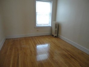 4861 N Paulina St-Unit -3B in Chicago, IL - Foto de edificio - Building Photo