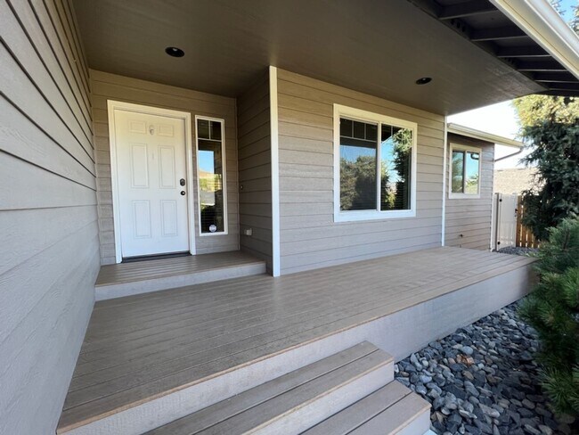 2124 Citation Loop in Wenatchee, WA - Building Photo - Building Photo