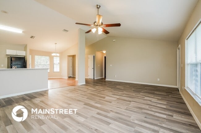 3748 NE 15th Pl in Cape Coral, FL - Building Photo - Building Photo