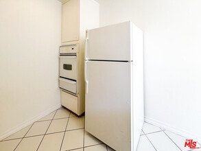 222 Washington Ave in Santa Monica, CA - Building Photo - Building Photo