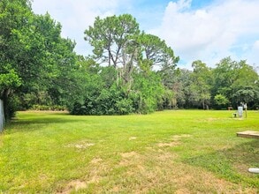 6803 W Avocado St in Crystal River, FL - Building Photo - Building Photo