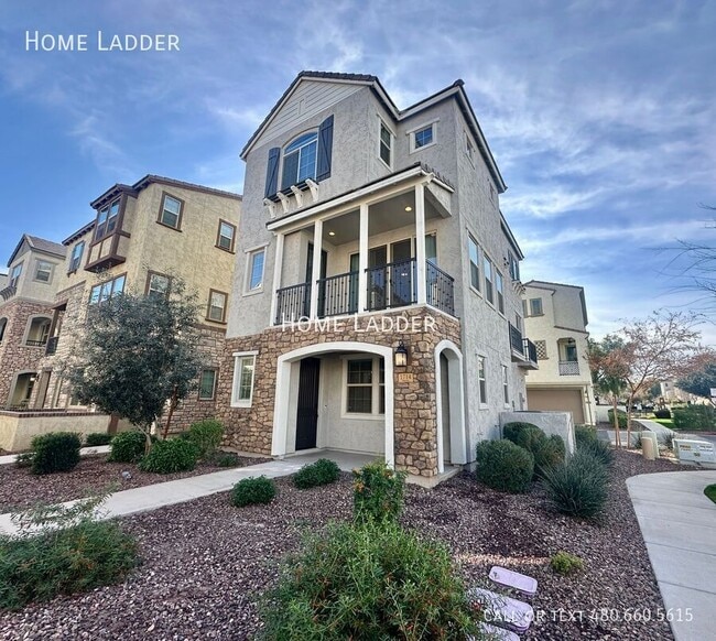 property at 1714 E Hampton Ln