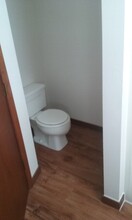 1505 W Veterans Pkwy in Marshfield, WI - Building Photo - Building Photo