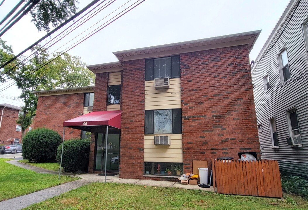 196 Mill St, Unit 3 in Belleville, NJ - Building Photo