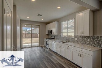 8695 N Rome Ct in Tucson, AZ - Building Photo - Building Photo