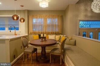 6726 S Kings Hwy in Alexandria, VA - Building Photo - Building Photo