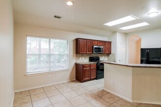 26900 Armor Oaks Dr in Humble, TX - Building Photo - Building Photo