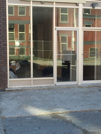 438 Wilson Ave in Brooklyn, NY - Foto de edificio - Building Photo