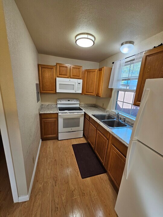 305 Pulliam St in Del Rio, TX - Building Photo