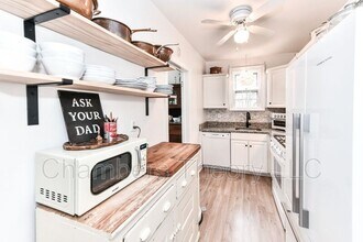 2705 Russell Rd in Alexandria, VA - Building Photo - Building Photo