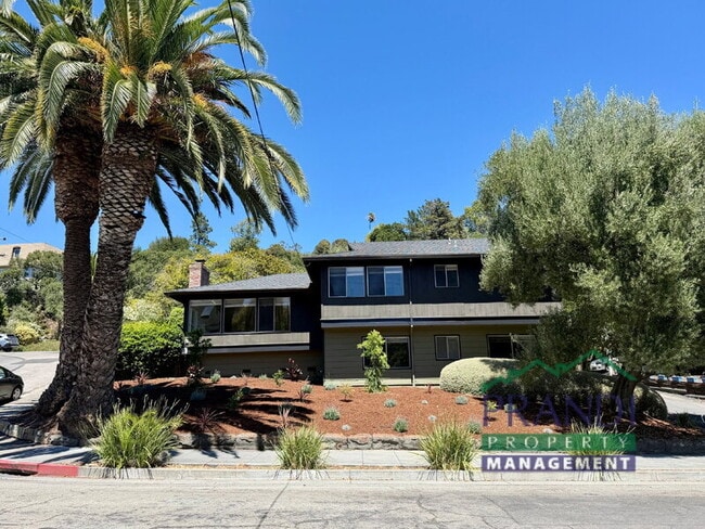 property at 4 Beryl Ln