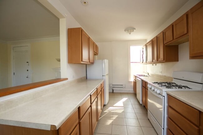 918 Green Bay, Unit L2 in Northfield, IL - Foto de edificio - Building Photo