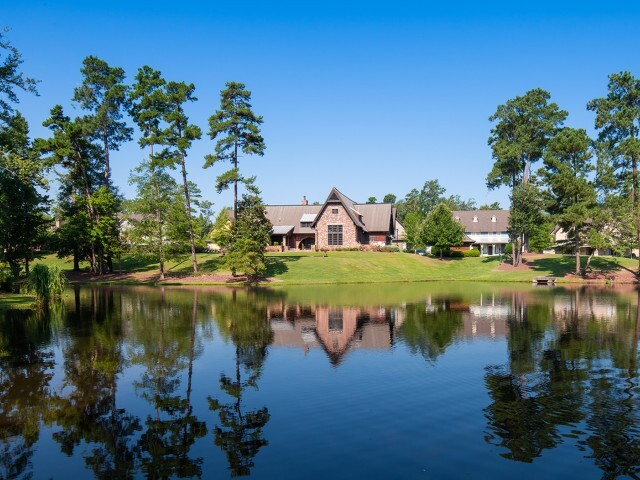 The Cottages of Hattiesburg in Hattiesburg, MS - Building Photo - Building Photo