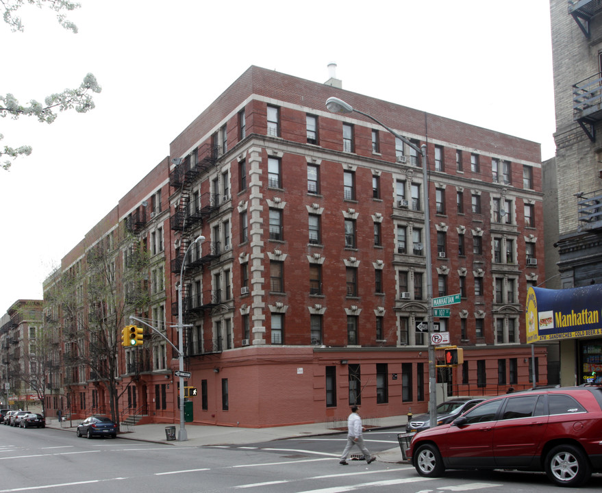 Manhattan Avenue Apartments in New York, NY - Building Photo