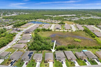 6110 NW Regent St in Port St. Lucie, FL - Building Photo - Building Photo