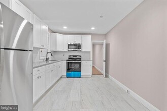 4956 Baynton St in Philadelphia, PA - Building Photo - Building Photo