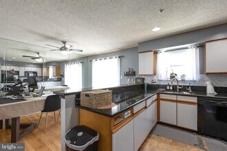 8329 Founders Woods Way in Fort Washington, MD - Building Photo - Building Photo