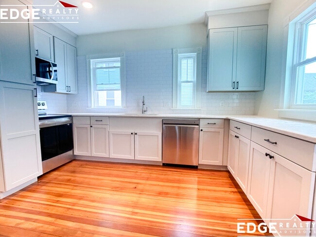 168 Highland Ave, Unit 2 in Somerville, MA - Building Photo - Building Photo