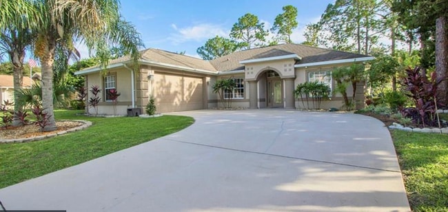 92 Belleaire Dr